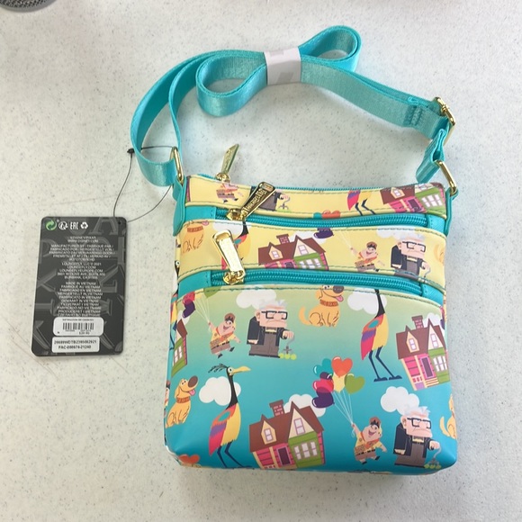Pixar Loungefly Up crossbody - Picture 2 of 5